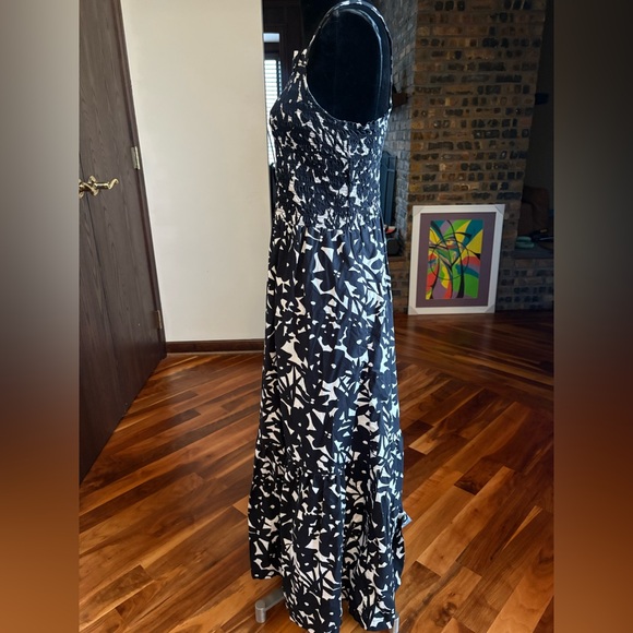 Everlane Black & White Pattern + Black Dress Set, ECU - Picture 4 of 17